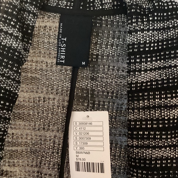Black & white textured Anthropologie vest with black trim. Size M. New with tag. - Picture 4 of 5